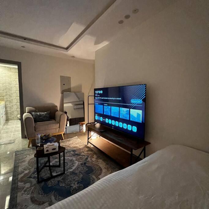 Apartment استديو فاخر بمدخل جانبي خاص ودخول ذاتي